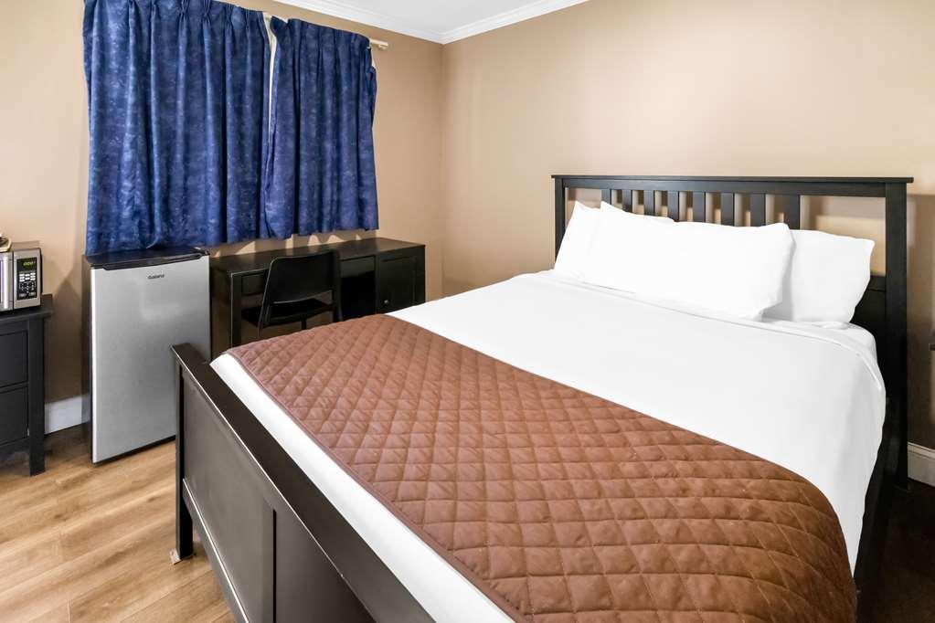Americas Best Value Inn Avenel Woodbridge Oda fotoğraf