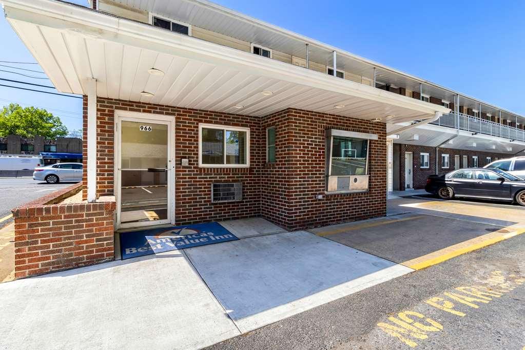 Americas Best Value Inn Avenel Woodbridge Dış mekan fotoğraf